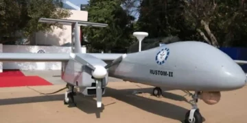 Fot Rustom 2 fot. Hindustantimes