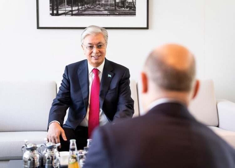 Spotkanie prezydenta Kasyma-Żomarta Tokajewa i kanclerza Olafa Scholza, Berlin 28 września 2023 roku. Aut. Bundesregierung/Kugler