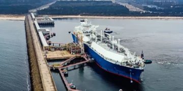 Terminal LNG 200 dostawa, aut. Gaz-System