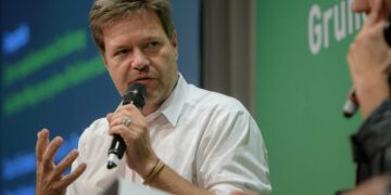 Minister gospodarki i ochrony klimatu Niemiec Robert Habeck, aut. stephan-roehl.de