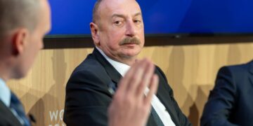 Ilham Alijew, prezydent Republiki Azerbejdżanu, przemawia podczas sesji podczas dorocznego spotkania Światowego Forum Ekonomicznego 2023 w Davos-Klosters w Szwajcarii, 19 stycznia 2024 roku. Centrum Kongresowe - Spotlight Copyright: Światowe Forum Ekonomiczne/Sandra Blaser