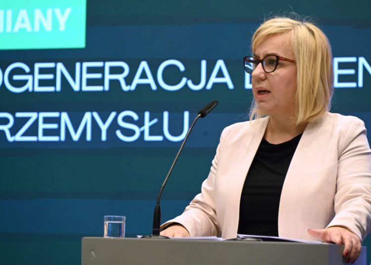 Ministra klimatu i środowiska Paulina Hennig-Kloska, konferencja prasowa, 20 luty 2024 roku, Warszawa, aut. @MKiS_GOV_PL z platformy X