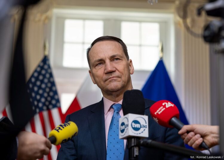 Radosław Sikorski fot. Konrad Laskowski MSZ