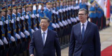 Wizyta prezydenta Chin Xi Jinpinga (z lewej) u prezydenta Serbii Aleksandara Vučića (z prawej), 8 maja 2024 roku, aut. mod.gov.rs