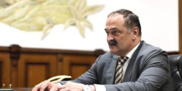 Gubernator Dagestanu Siergiej Melikow podczas spotkania z prezydentem Rosji Władimirem Putinem, 28 czerwca 2023 roku, aut. en.kremlin.ru