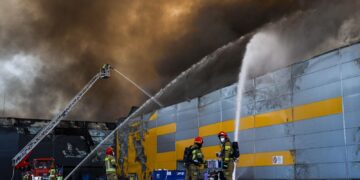 Pożar hali Marywilskiej fot. KG PSP