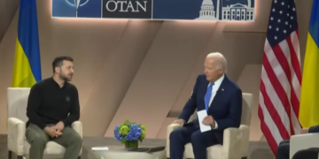 Spotkanie prezydentów Joe Bidena i Wołodymira Zełenskiego na szczycie NATO. fot. Biuro Prezydenta Ukrainy