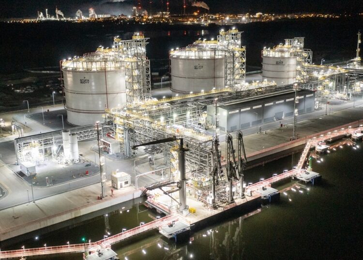 Zakłady Grupy Azoty Polyolefins. Orlen złożył propozycję zakupu wszystkich akcji spółki. Fot.: Azoty Polyolefins